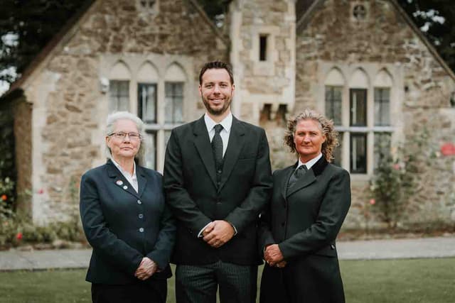 Oliver & James - Funeral Directors